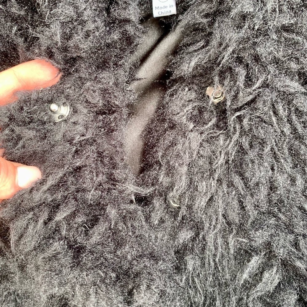APPAMAN CLEO FAUX FUR COAT JACKET WITH HOODIE GIRL SIZE 4 - Picture 5 of 6